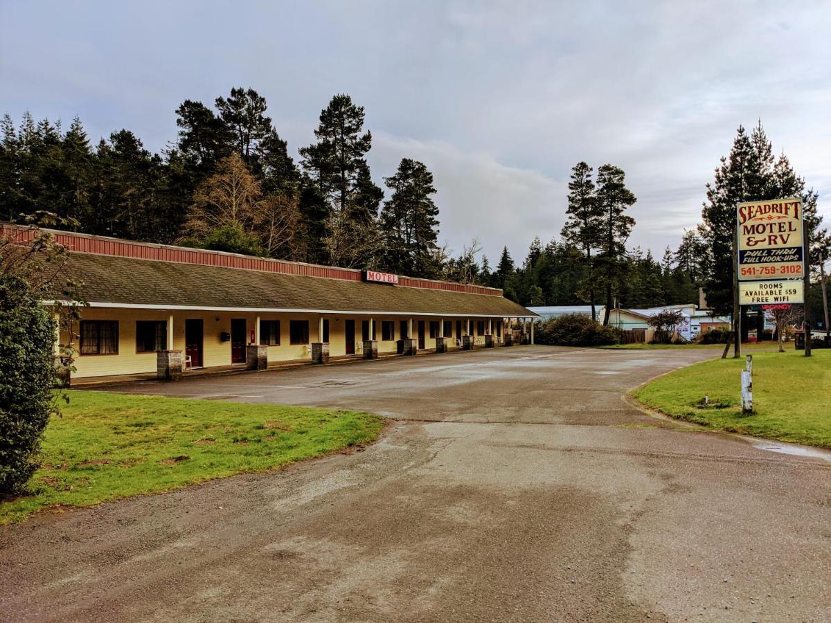 Seadrift Motel & Rv Park Lakeside Exterior photo